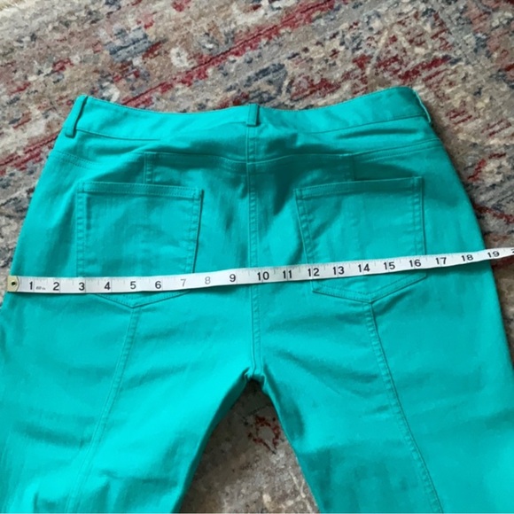 St. John green crop pants, EUC, wore once! - Picture 7 of 9